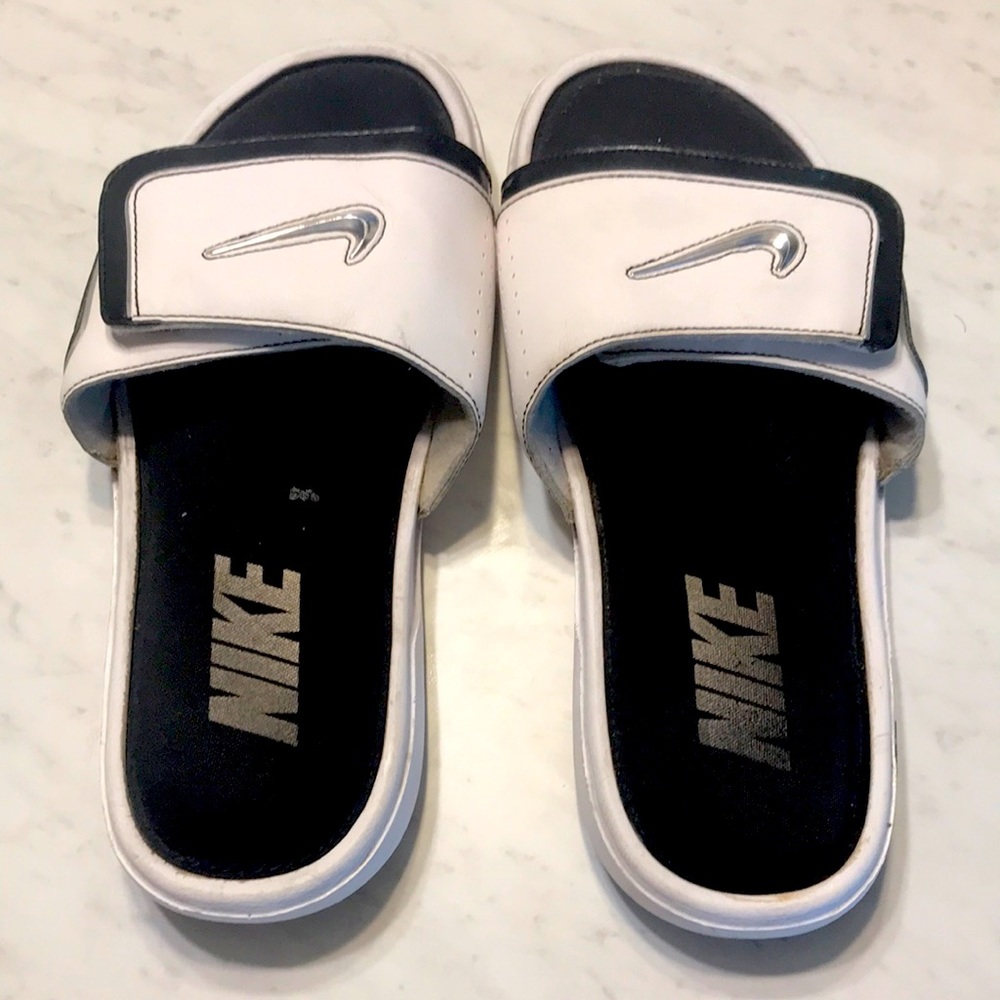 Nike slides